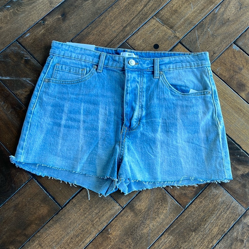 Designer Be Responsible stretch high rise shorts